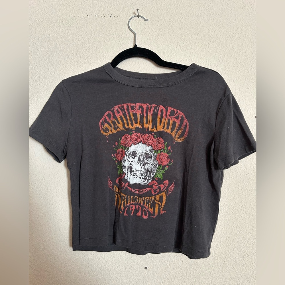 Grateful Dead Skulls Roses Medium Black Crop Top